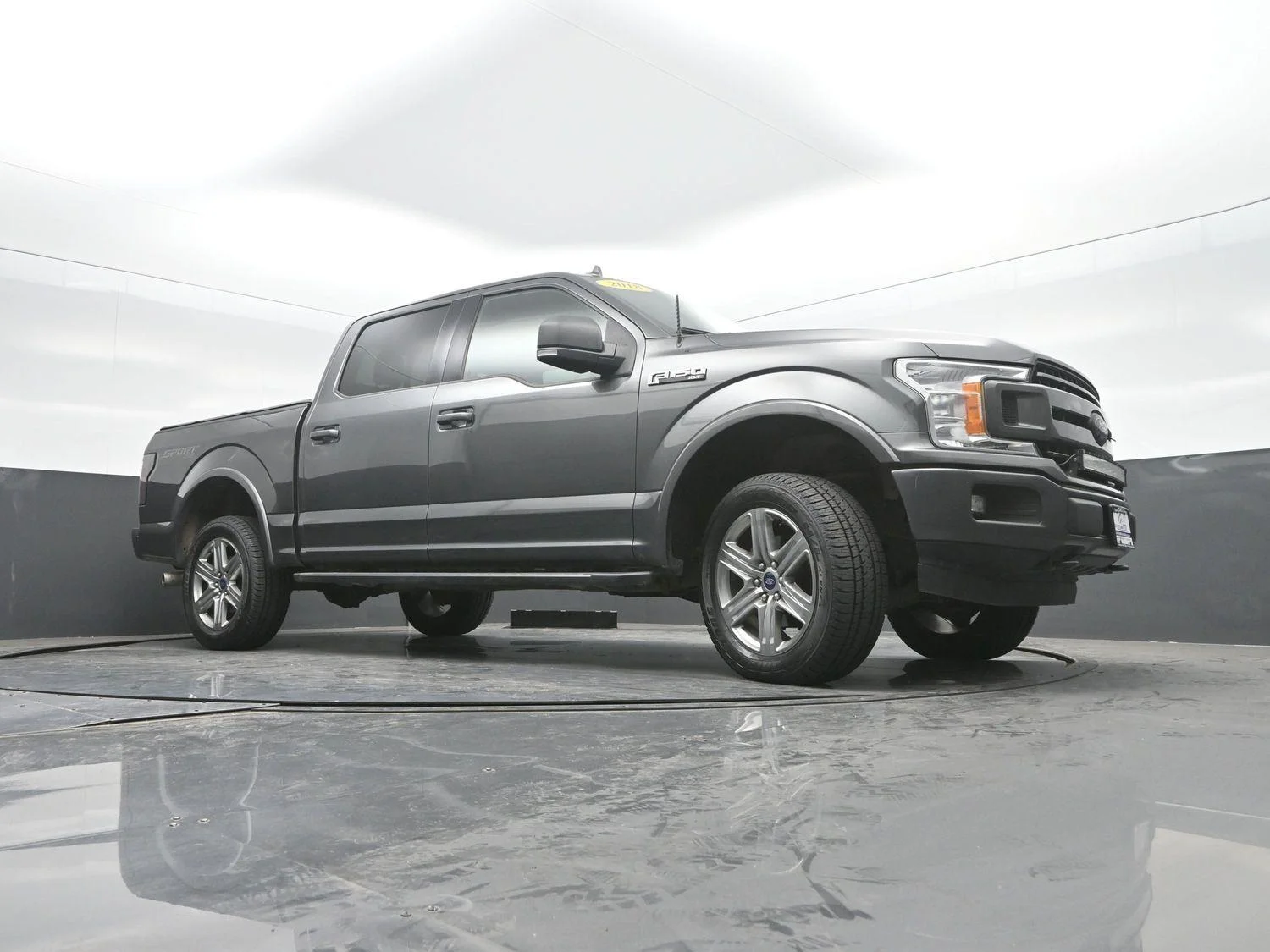 Used 2018 Magnetic Ford XLT image 35