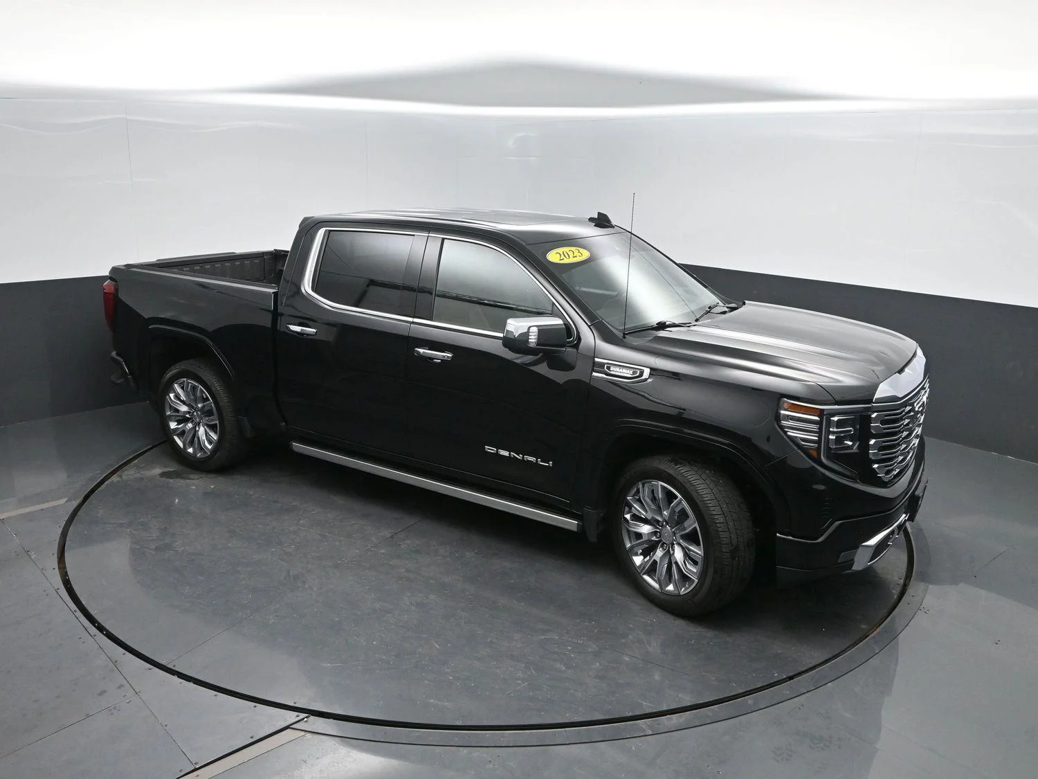 Used 2023 Onyx Black GMC Denali image 45
