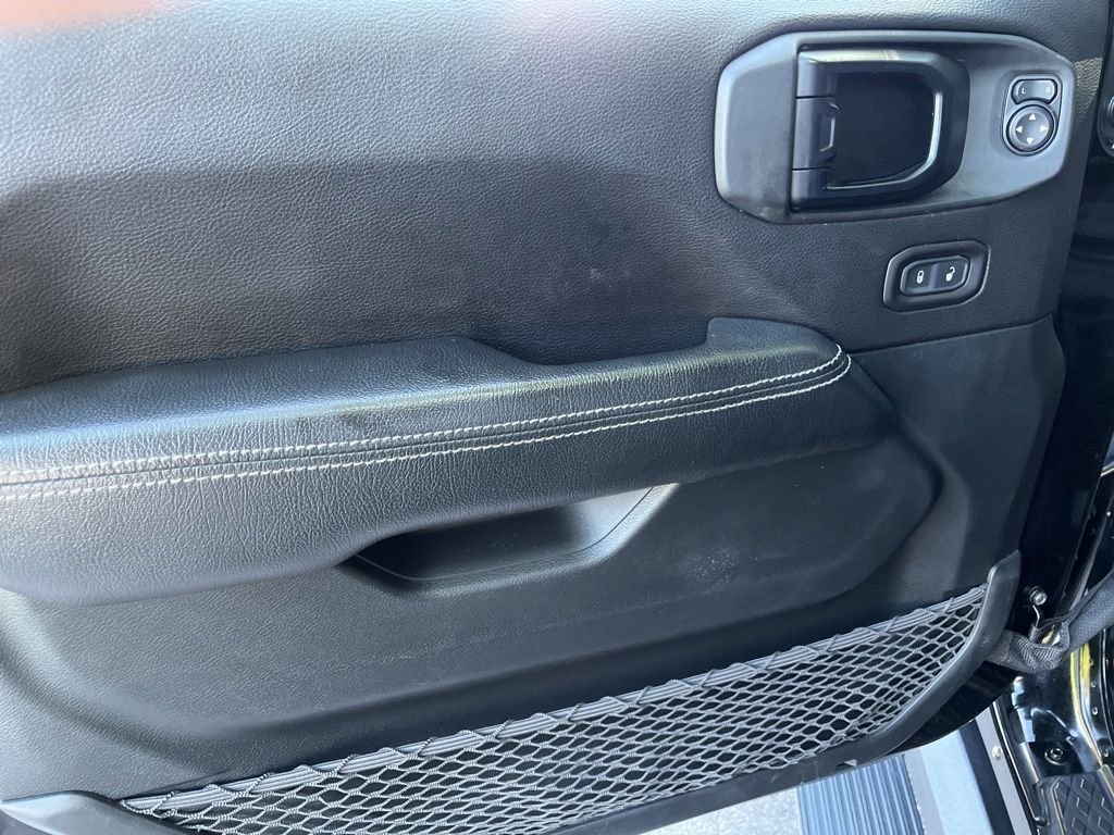 Used 2020 Black Clearcoat Jeep Rubicon image 33