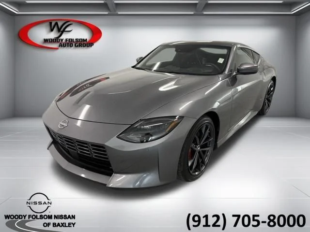 New 2026 Gray Nissan Performance image 4