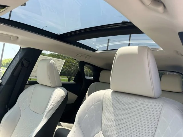 New 2026 Iridium Lexus LUXURY image 27