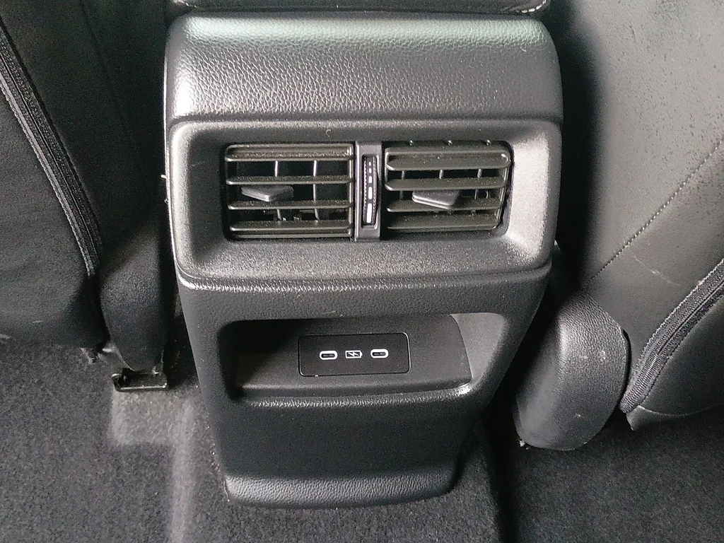 Used 2025 BLUE Honda EX-L image 17