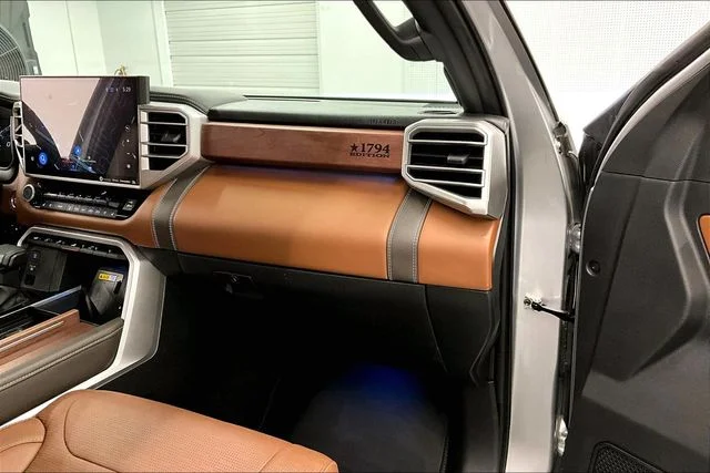 2023 Toyota Tundra 1794 Edition - Photo 19