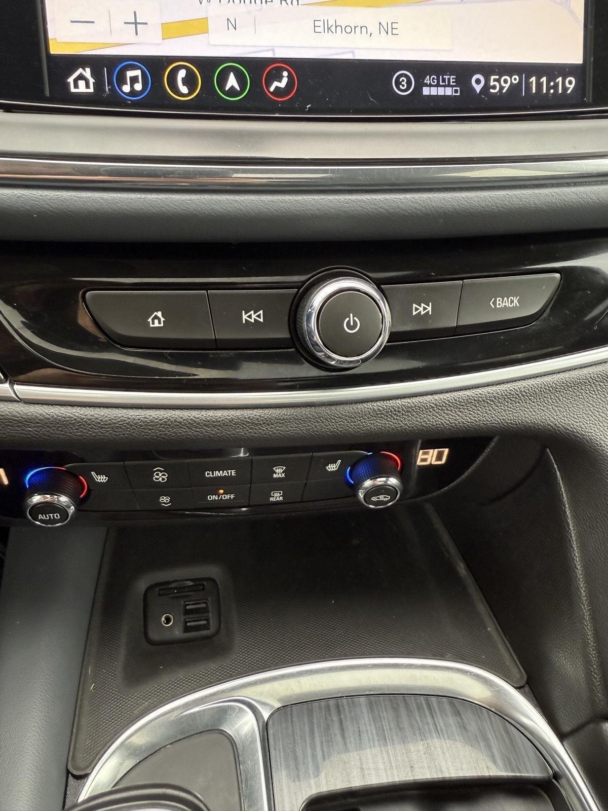 Used 2021 White Frost Tricoat Buick Essence image 16