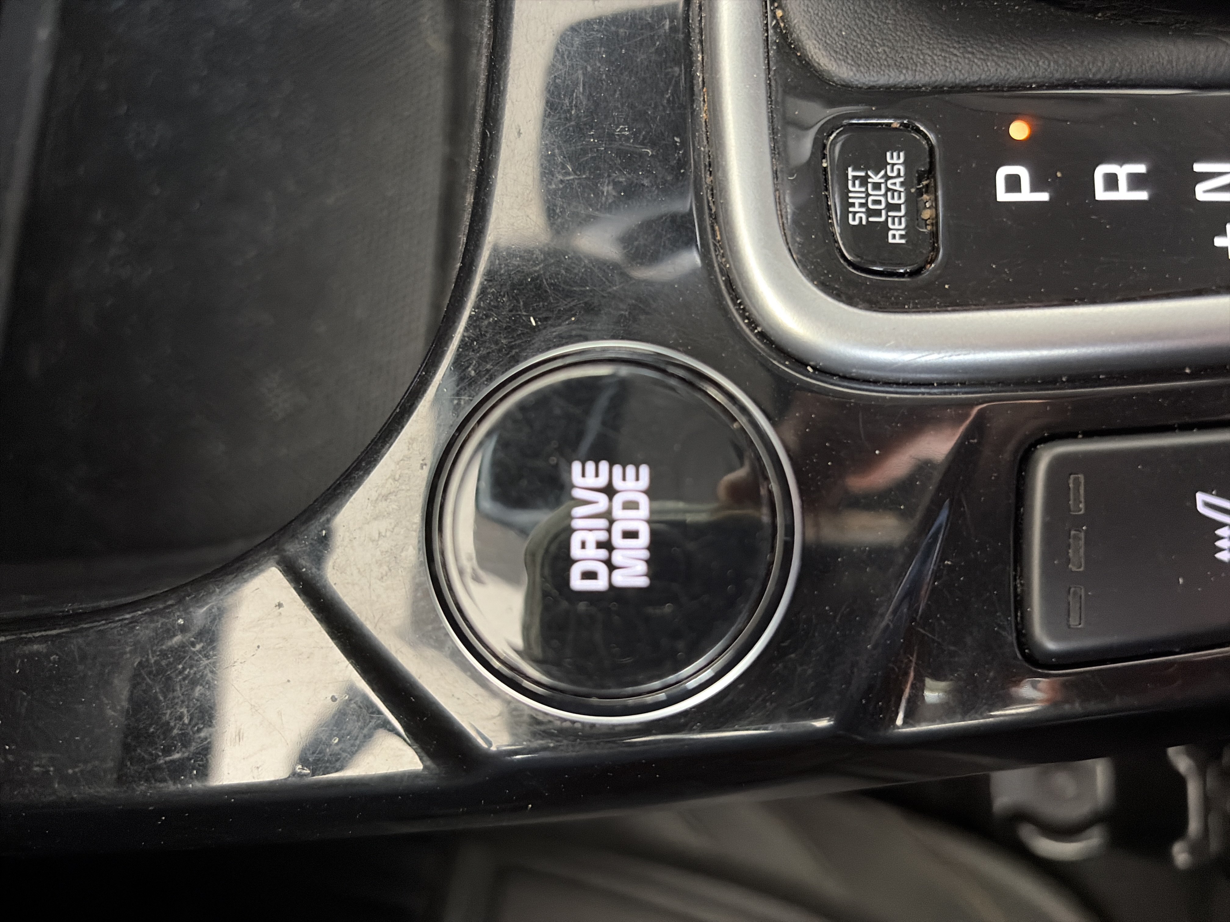 Used 2024 Gray Kia EX image 24