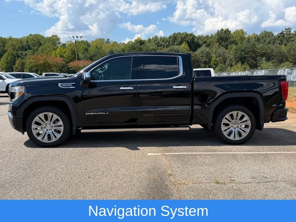 Used 2022 Black GMC Denali image 9