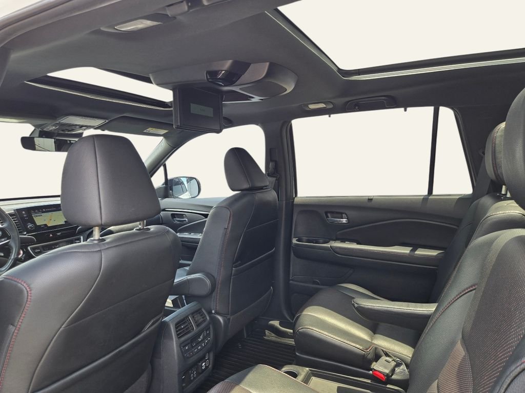 Used 2021 Black Honda Black Edition image 23
