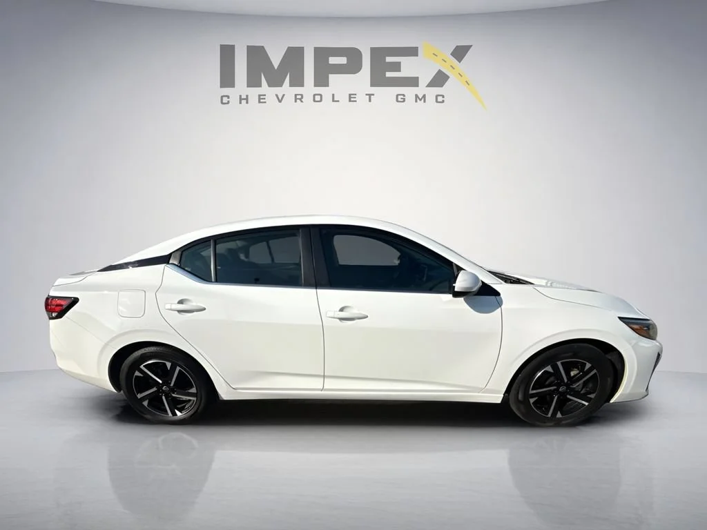 Used 2025 White Nissan SV image 6