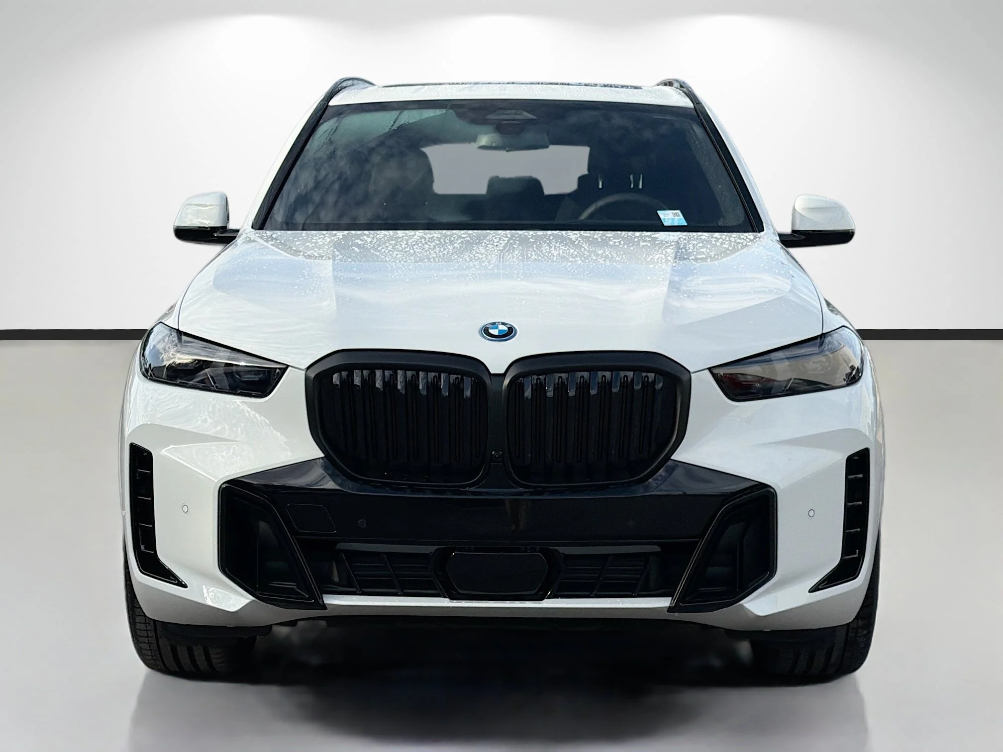 New 2026 Alpine White BMW xDrive50e image 8