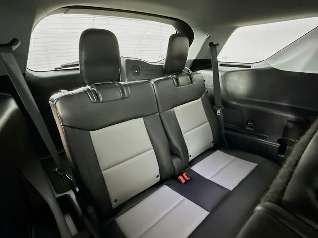 Used 2022 Gray Ford XLT image 28