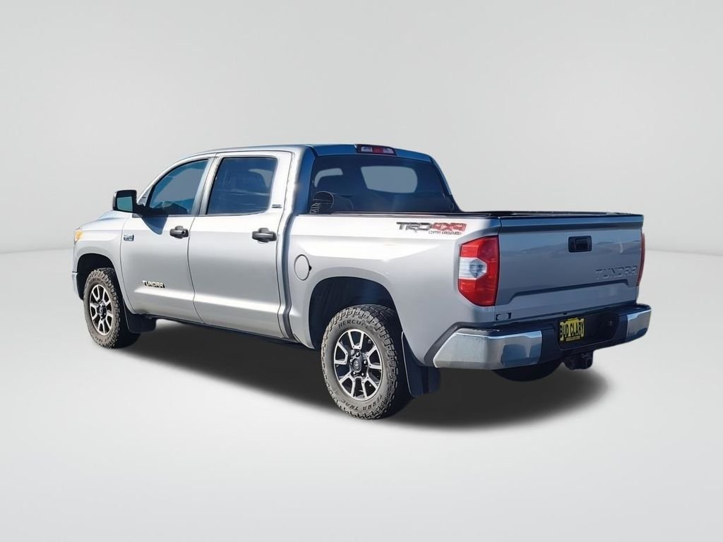 2016 Toyota Tundra SR5 photo 4