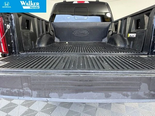 Used 2025 Black Ford Lariat image 45