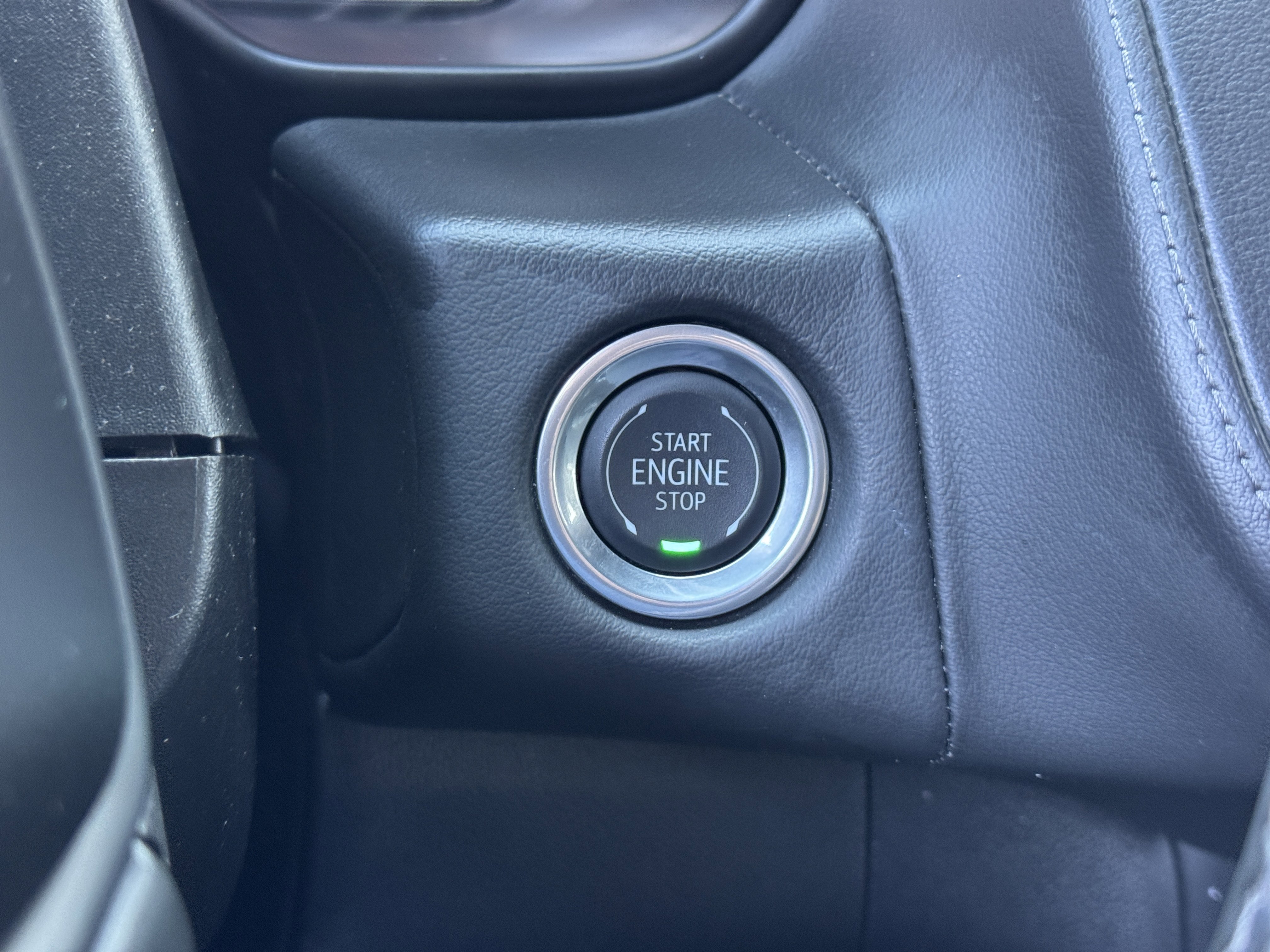 2024 Chevrolet Suburban LS - Photo 31