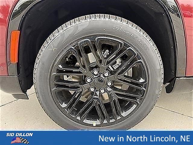 New 2026 Velvet Red Pearlcoat Jeep Limited Reserve image 5