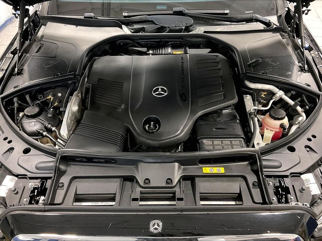 Used 2022 Black Mercedes-Benz S 500 image 30