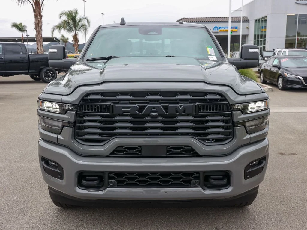 New 2026 Ceramic Gray Clear-Coat Exterior Paint RAM Big Horn Night Edition image 8