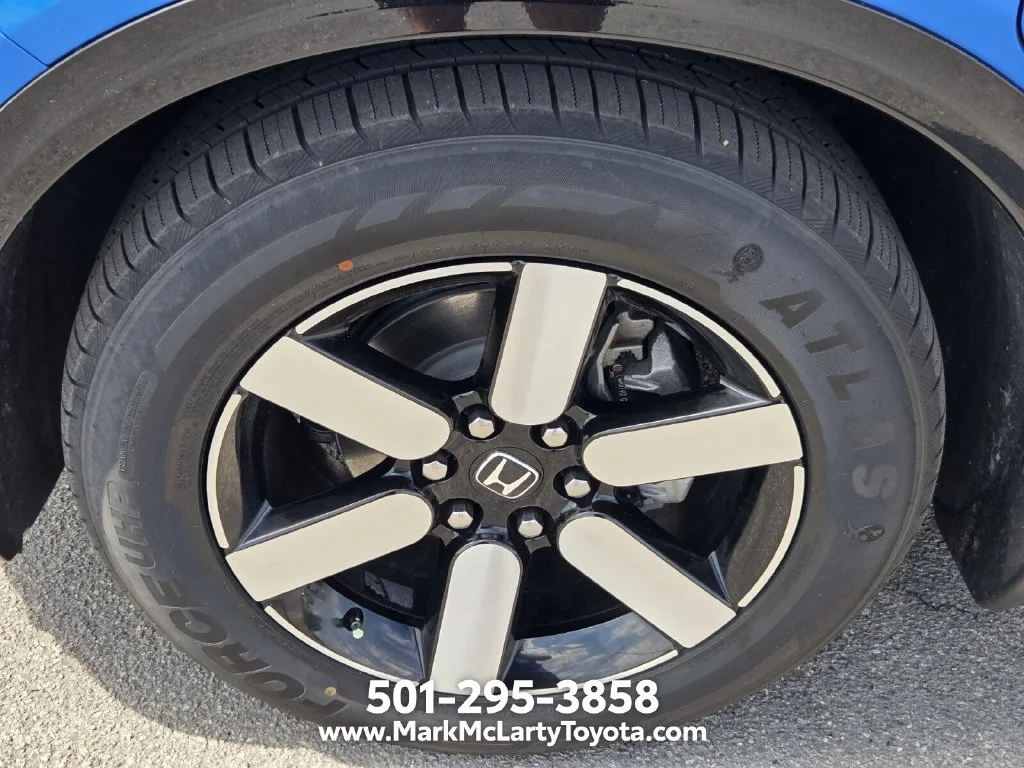 Used 2024  Honda Touring image 16