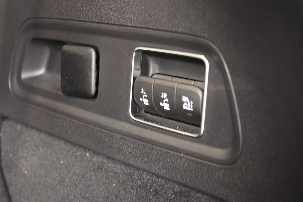 Used 2025 Black Mercedes-Benz GLS 450 image 48