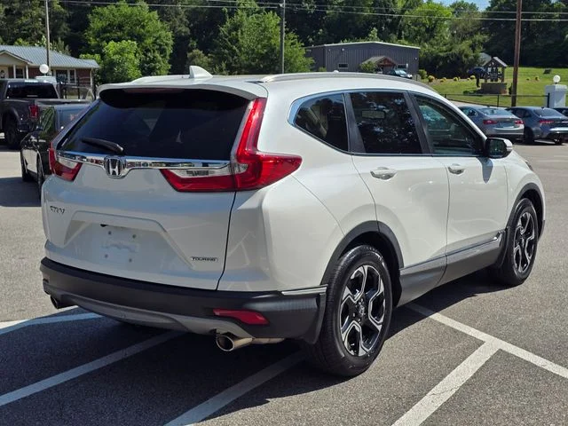 Used 2019  Honda Touring image 5