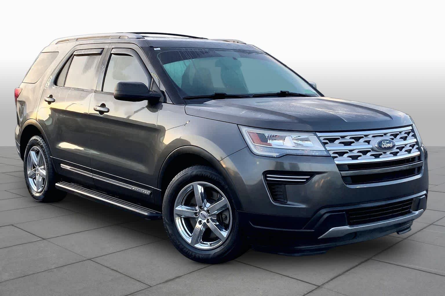 Used 2019 Magnetic Ford XLT image 3