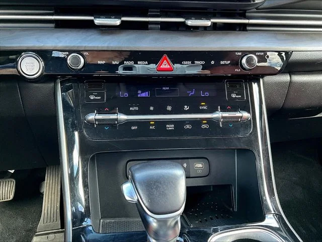 Certified Used 2023 White Kia SX image 18