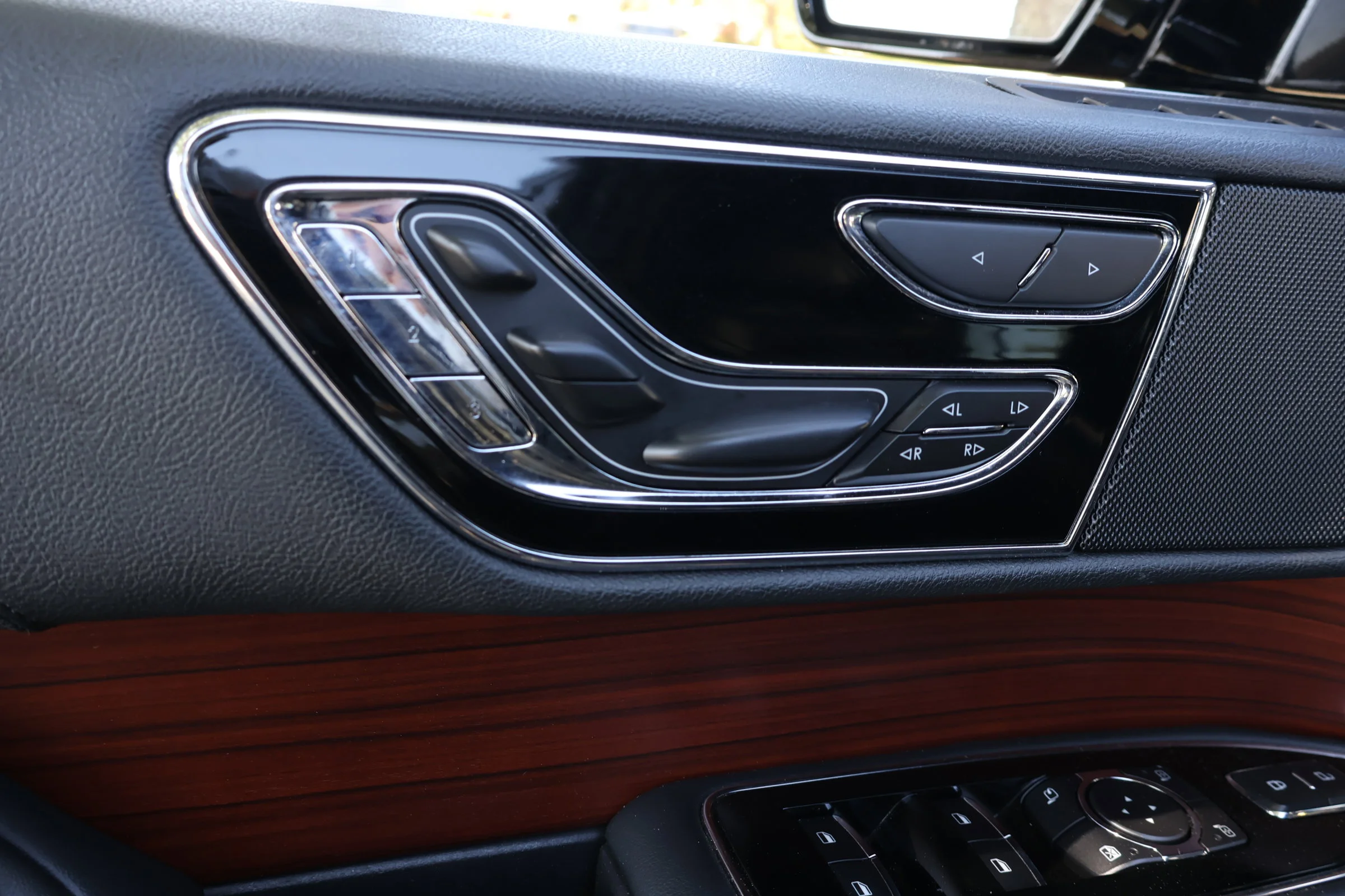 2022 Lincoln Navigator Reserve - Photo 16