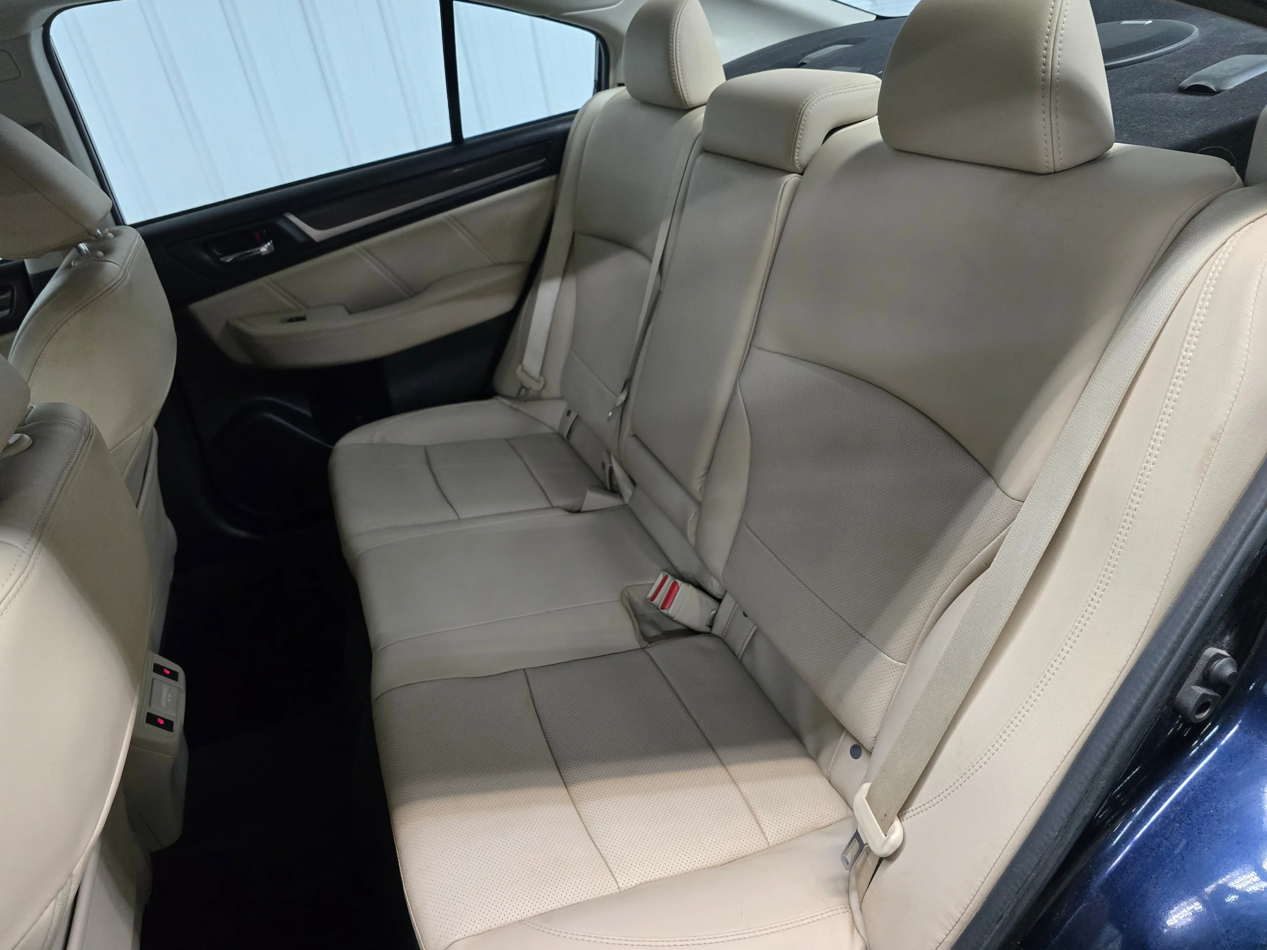Used 2018 Dark Blue Pearl Subaru 2.5i Limited image 21