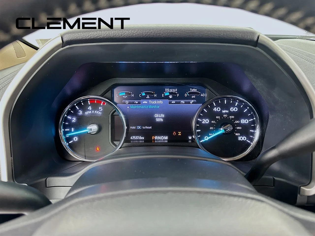 Certified Used 2022 Oxford White Ford Lariat image 18