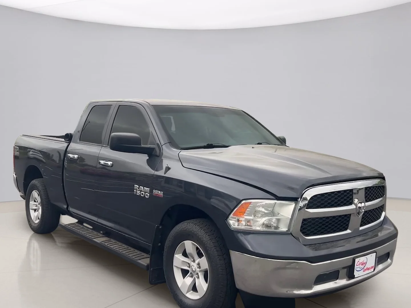 Used 2017 Grey Ram SLT image 8