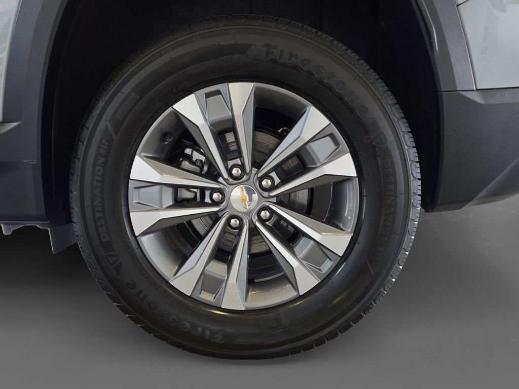 2026 Chevrolet Equinox LT - Photo 8