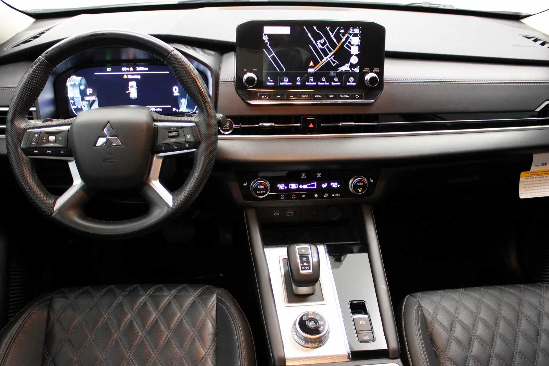 Used 2023 White DIAMOND Mitsubishi SEL 2.5 2WD image 31