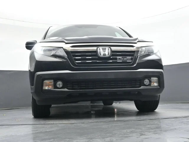 Used 2018  Honda Black Edition image 37