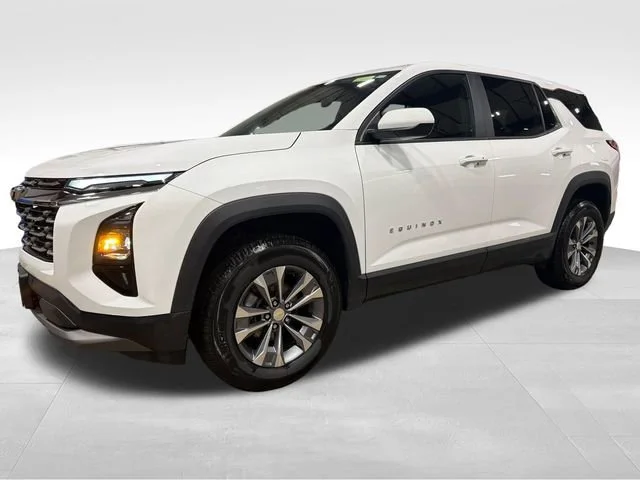 Used 2026 Summit White Chevrolet LT image 1