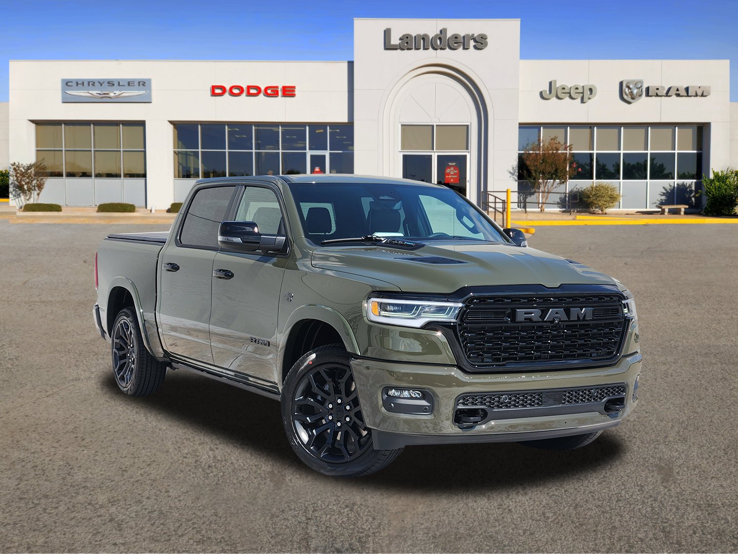 New 2027 Tank Exterior Paint RAM Limited image 1