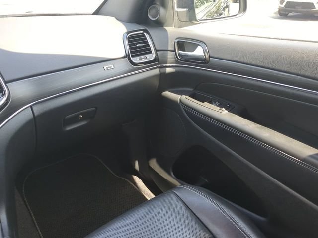 Certified Used 2021 Black Jeep Limited image 20