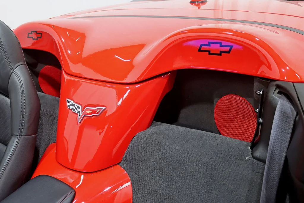 Used 2005 Red Chevrolet Base image 22