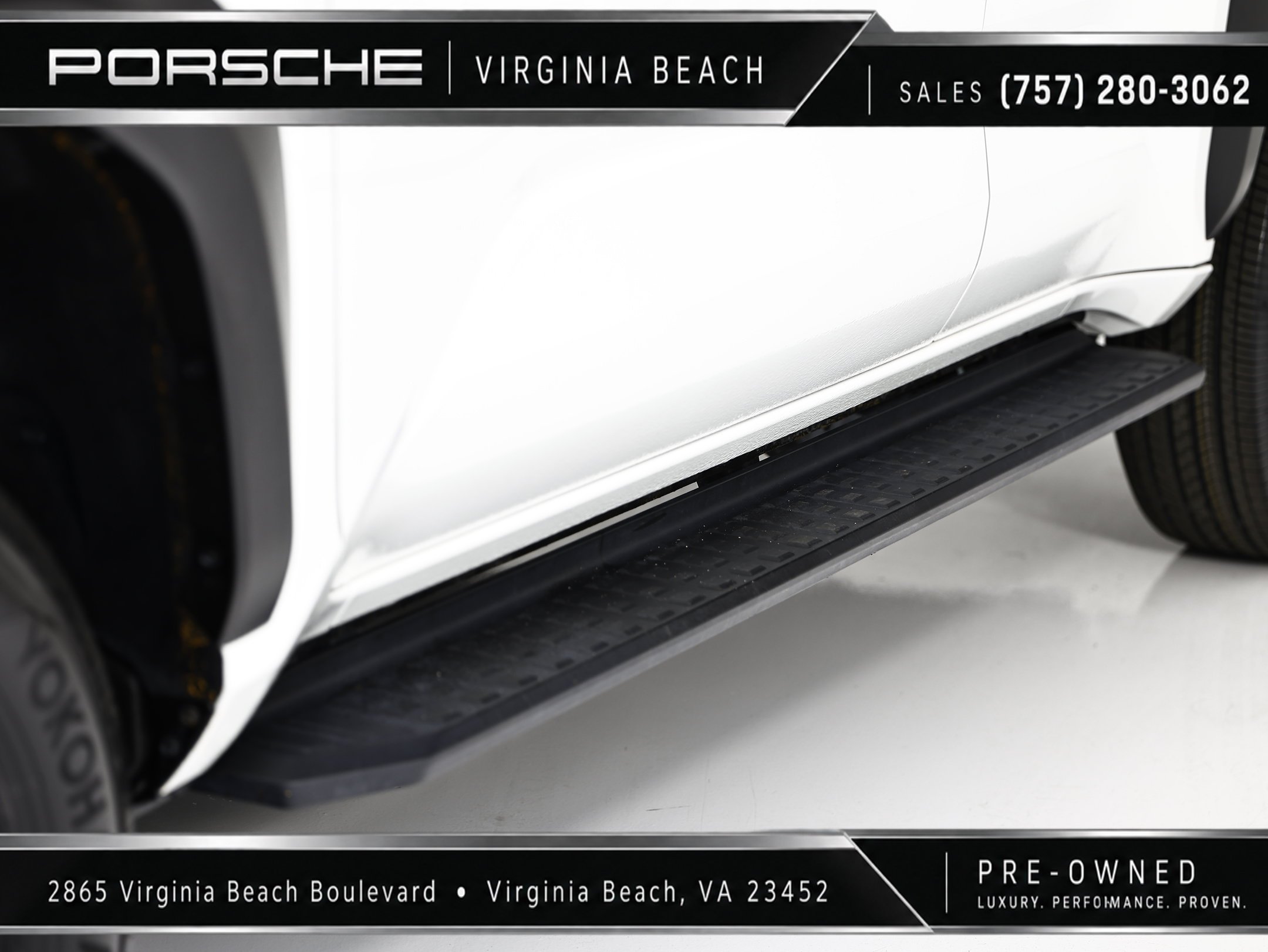 Used 2025 White Toyota SR5 image 10