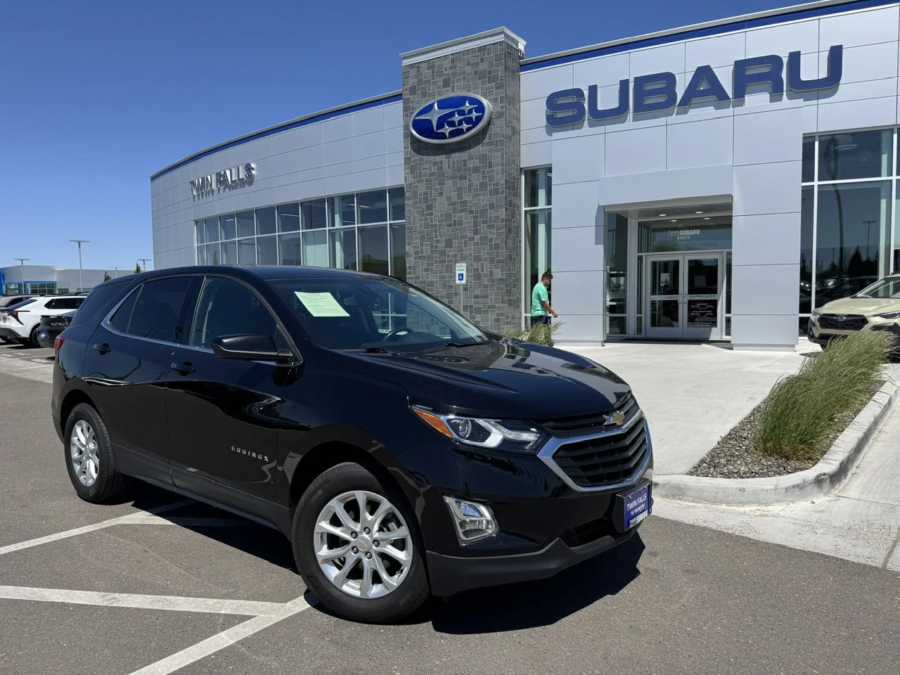 Used 2020 Mosaic Black Metallic Chevrolet LT image 1