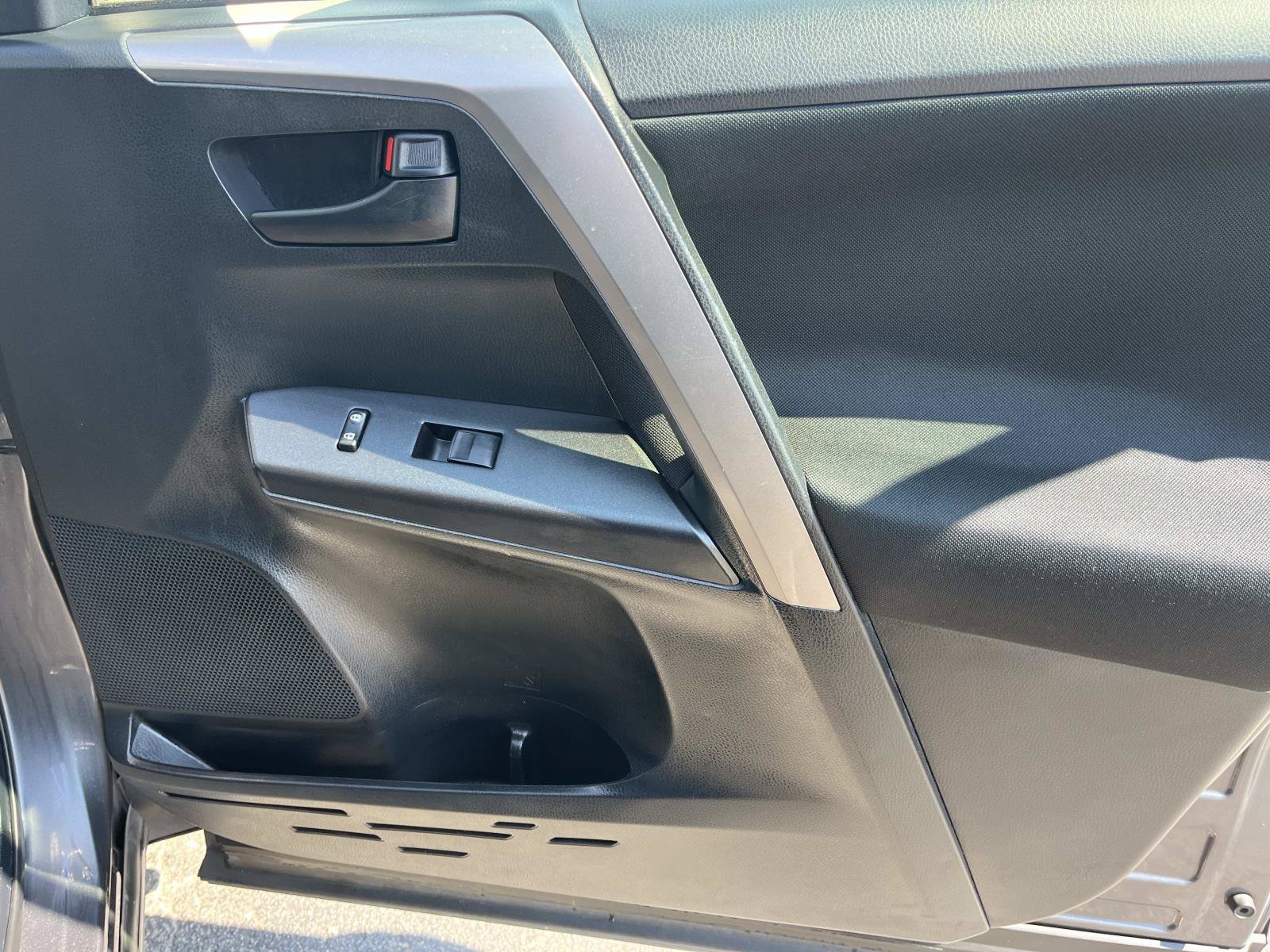 Used 2016 Magnetic Gray Metallic Toyota LE image 24