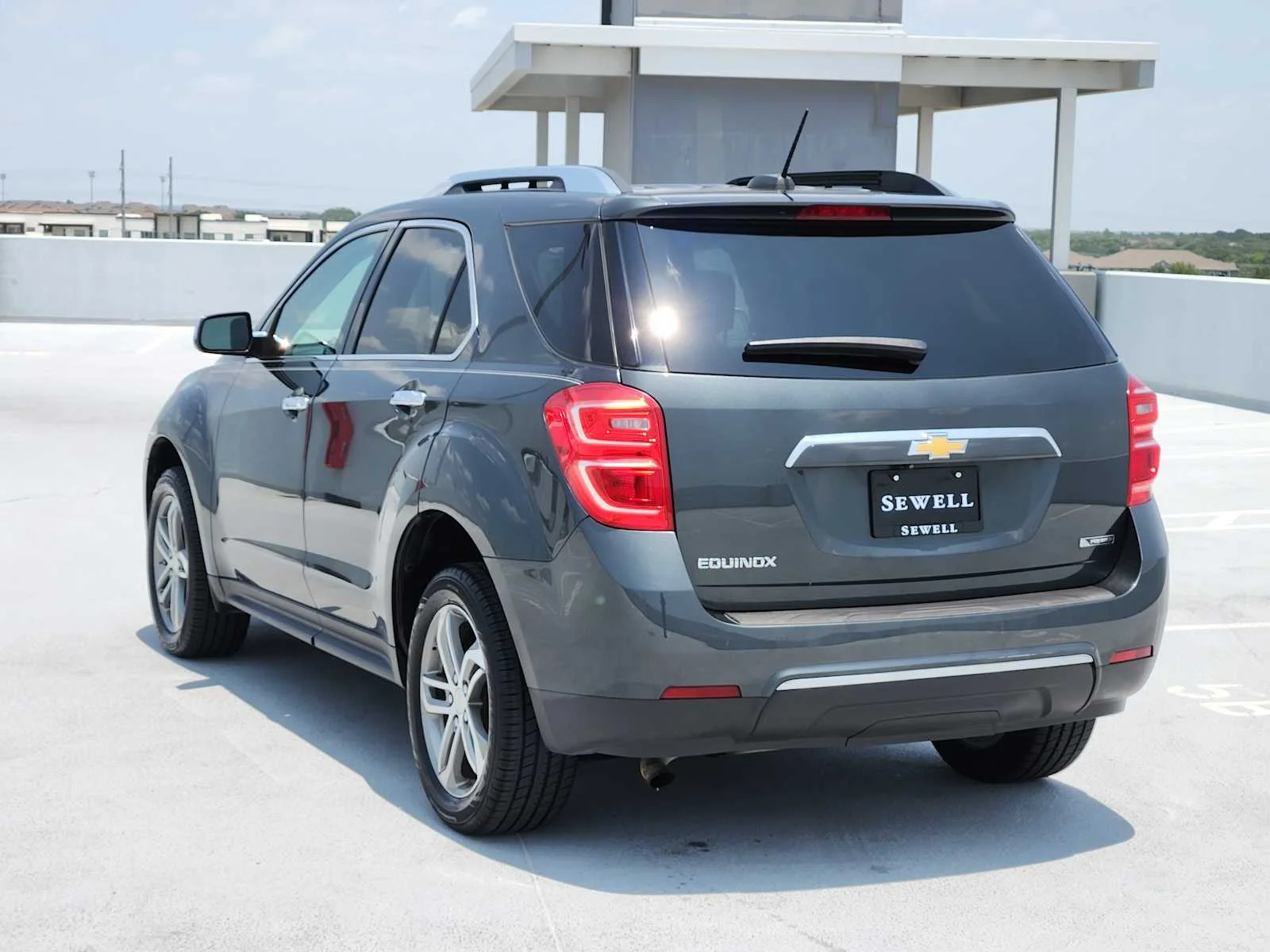 Used 2017 Nightfall Gray Metallic Chevrolet Premier image 5