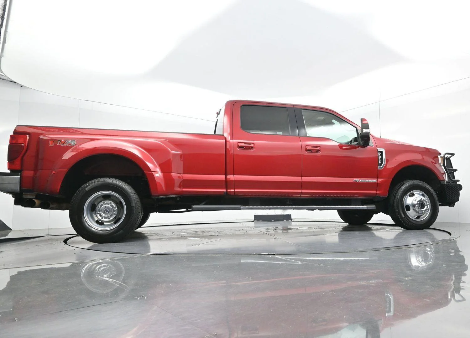 Used 2021 Rapid Red Metallic Tinted Clearcoat Ford LARIAT image 53