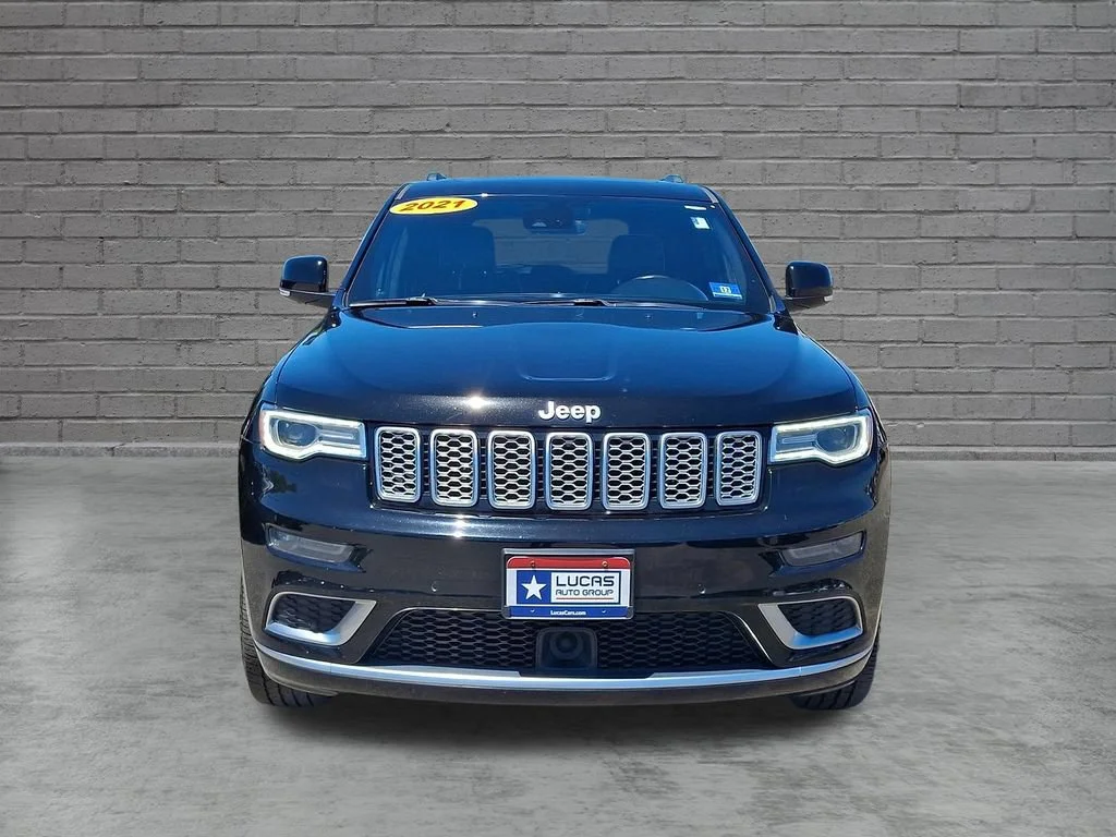 Used 2021 Diamond Black Crystal Pearlcoat Jeep Summit image 4