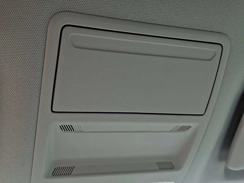 Used 2025 Gray Ford XLT image 23