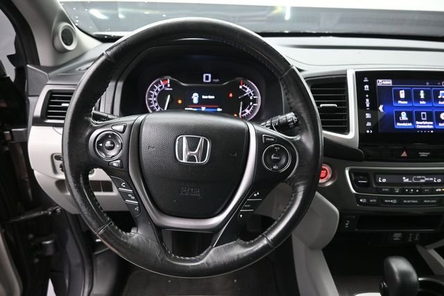 Used 2017 Modern Steel Metallic Honda EX-L image 7