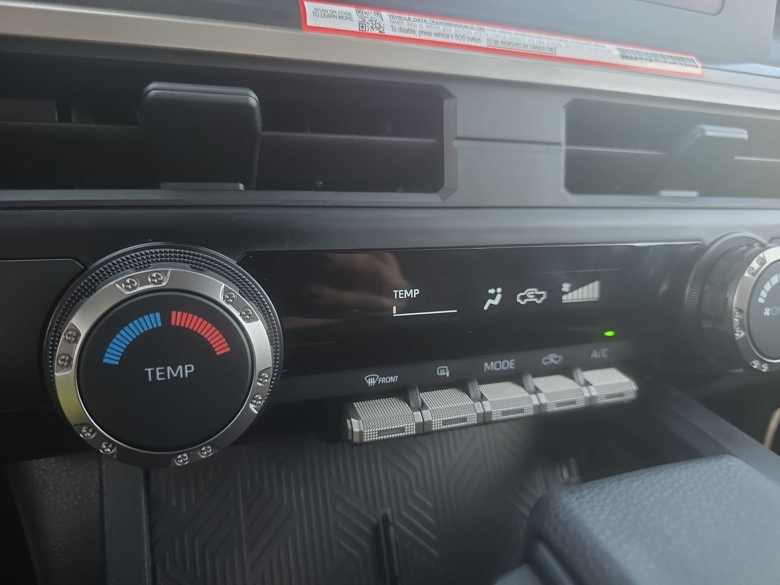 2025 Toyota Tacoma SR5 - Photo 24