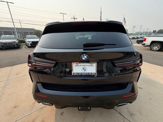 Certified Used 2022 Black BMW xDrive30i image 6