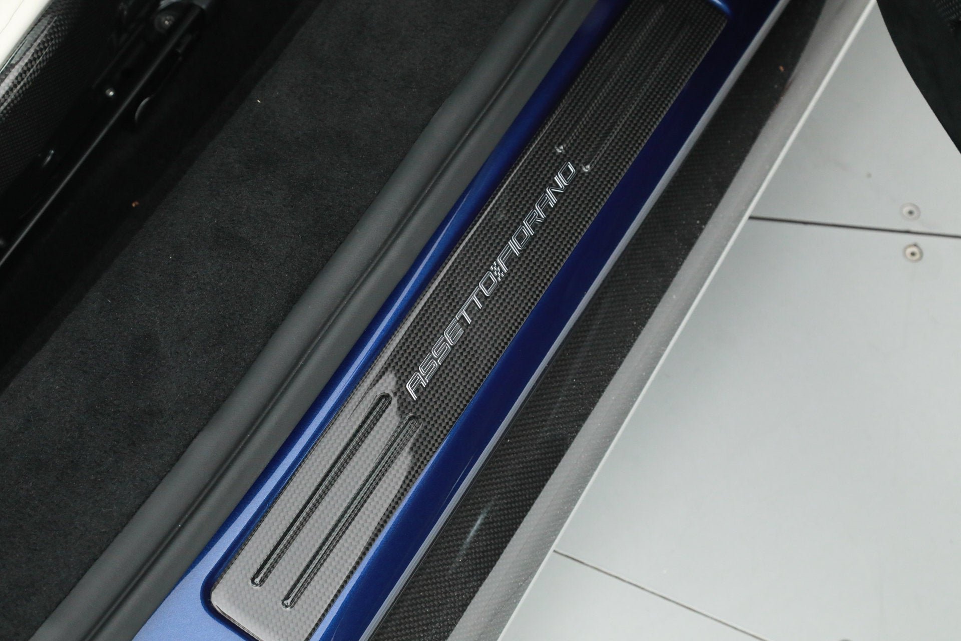 Used 2023 Blue Ferrari  image 24