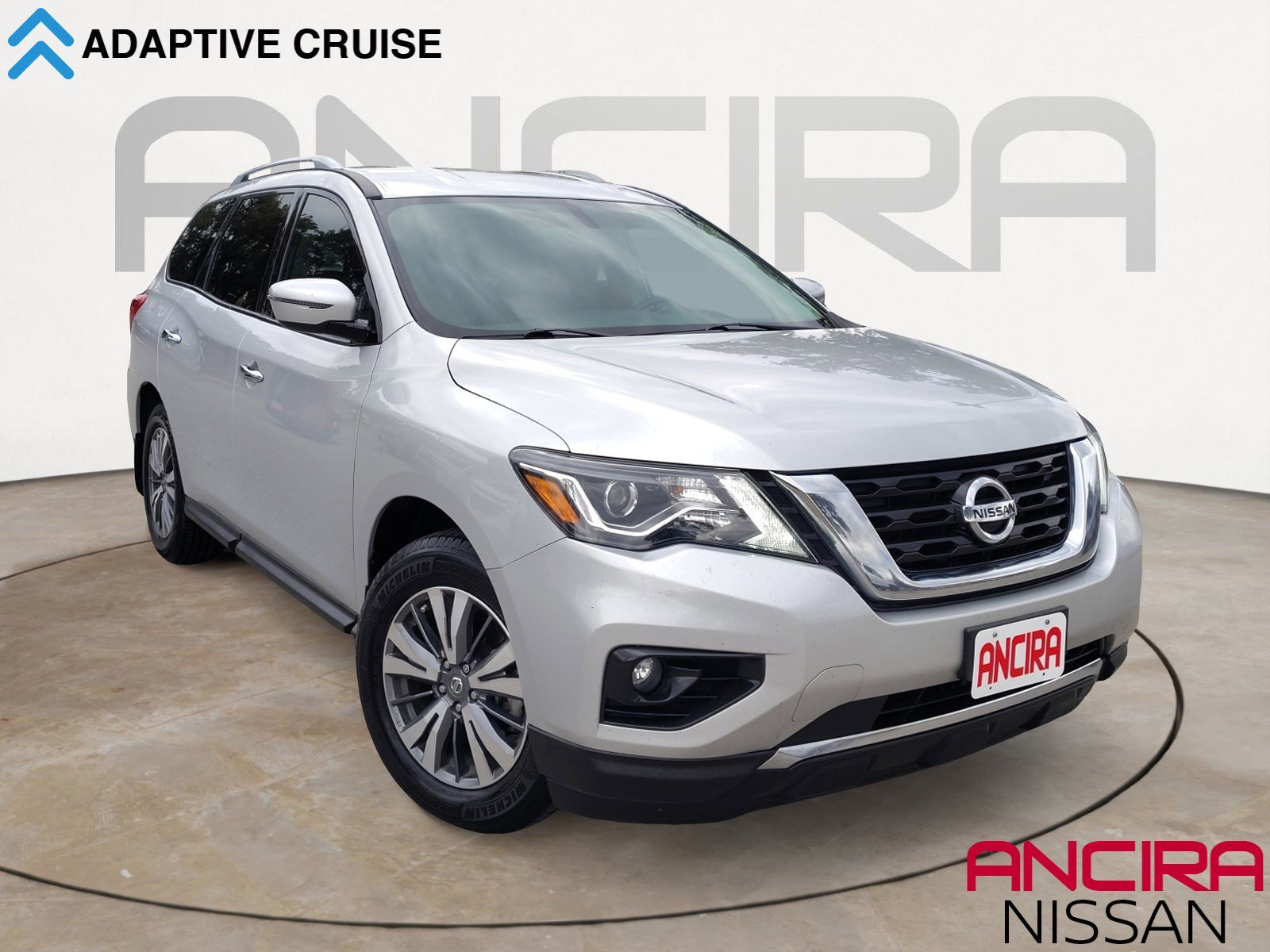 2020 Nissan Pathfinder SV