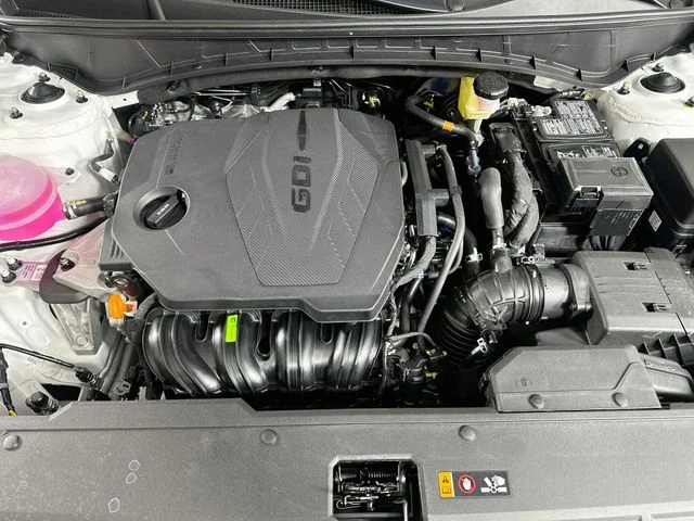 New 2026 Hyundai TUCSON XRT