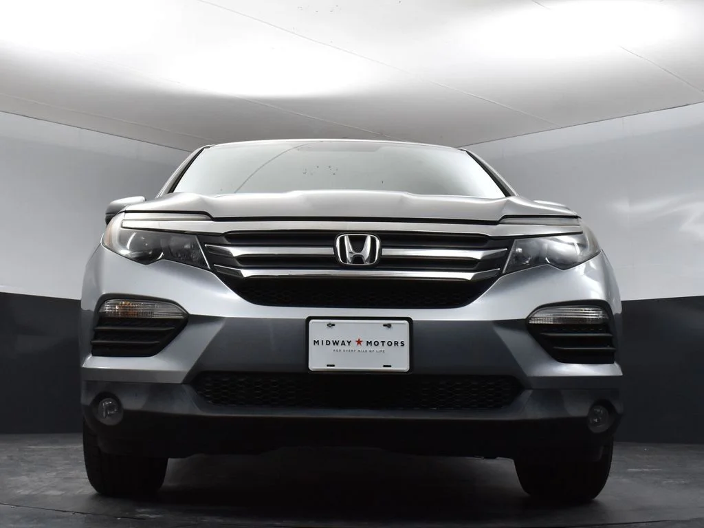 Used 2017 Silver Honda EX image 35